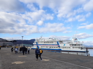 ５年フローティングスクールを開きます。