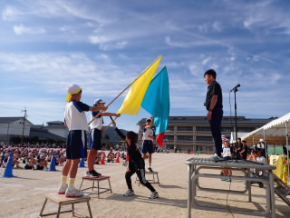 運動会を開きます。